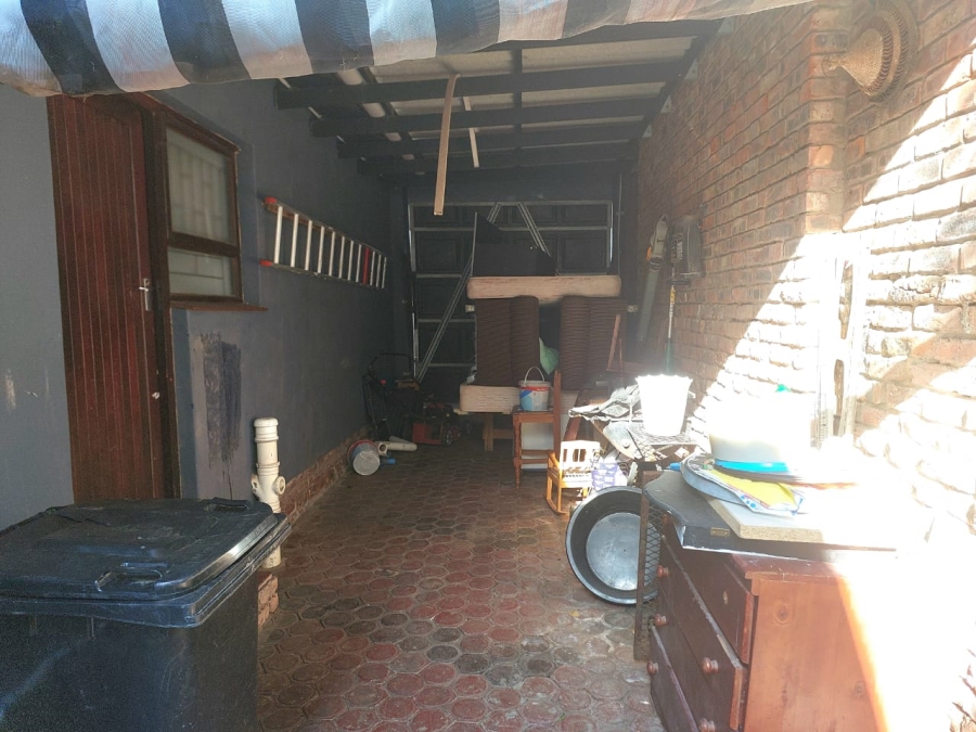 4 Bedroom Property for Sale in Heiderand Western Cape